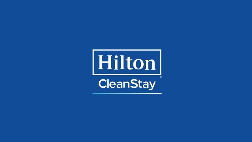堪萨斯城赛道希尔顿欣庭酒店 外观 照片